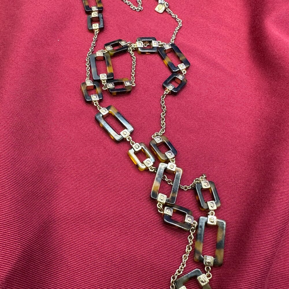 Ralph Lauren Tortoise and Silver Chain Necklace - Picture 4 of 14